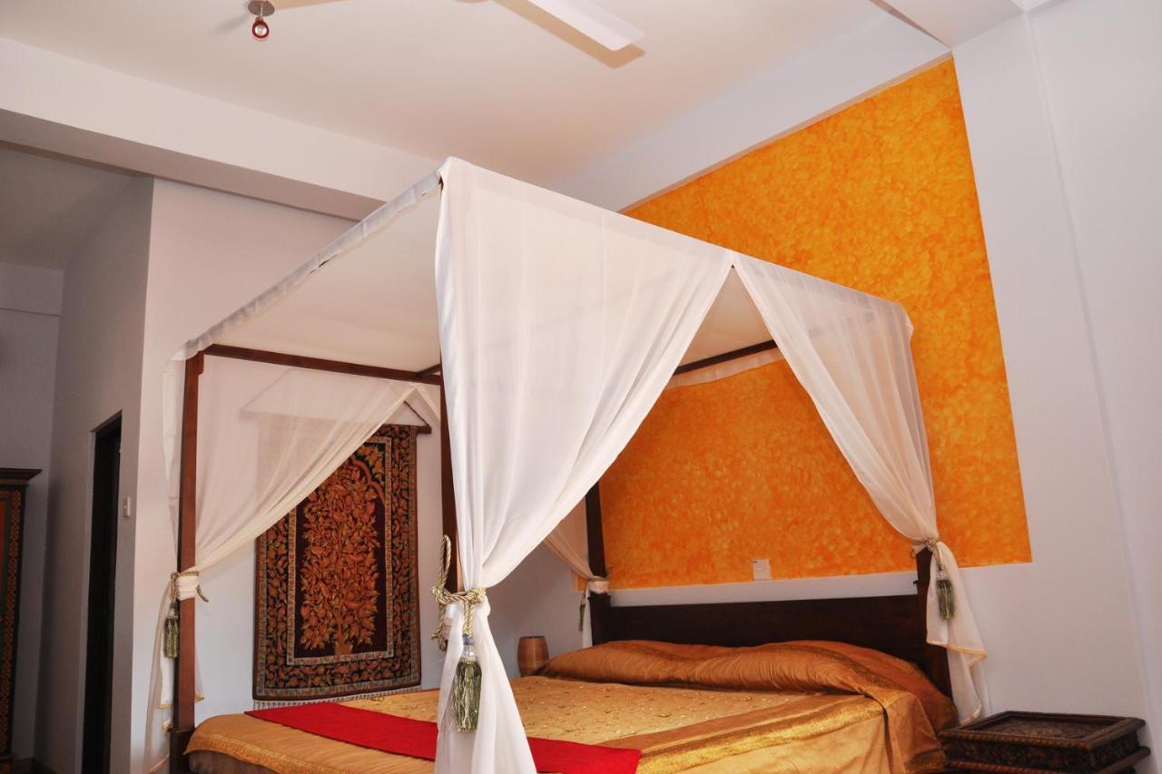 Solomon Beach Hotel 마라윌라 외부 사진