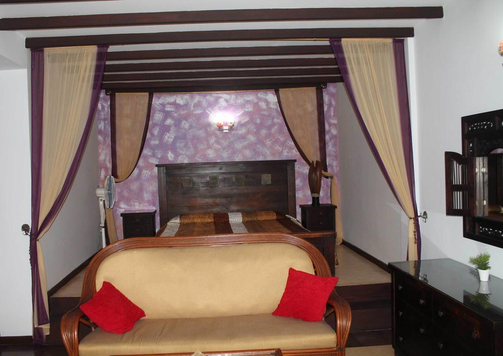 Solomon Beach Hotel 마라윌라 외부 사진